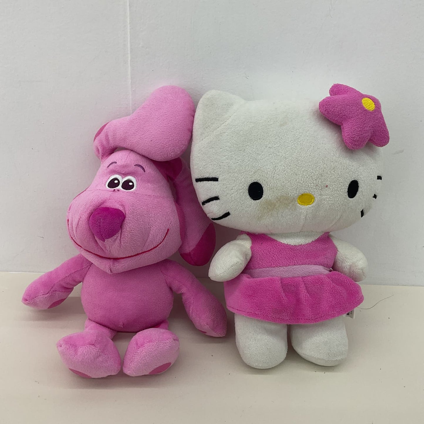 CUTE Fiesta Sanrio Hello Kitty Plush & Nick Jr Magenta Blues Clues Dog Plush - Warehouse Toys