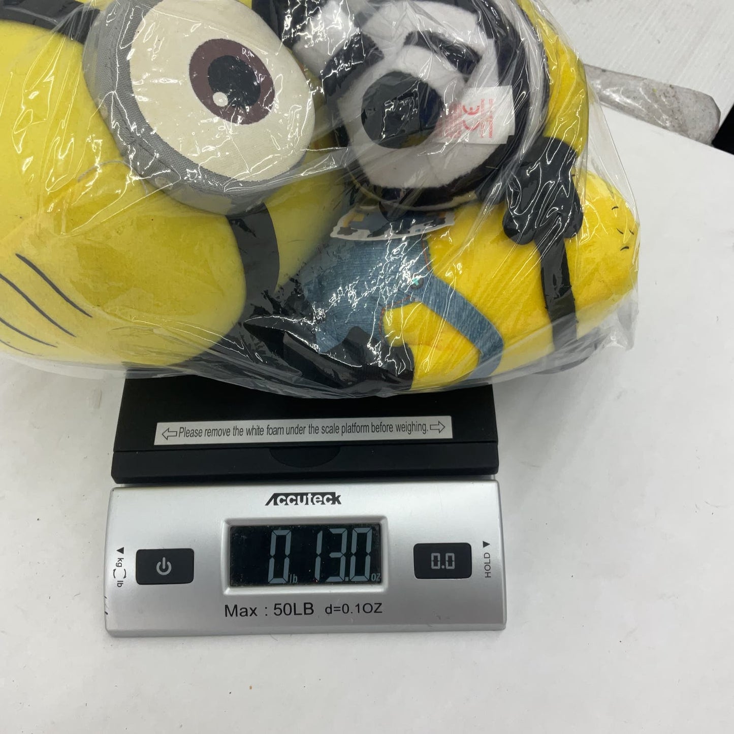 Cute LOT 2 Despicable Me Minions Yellow Stuffed Animal Plush Dolls Used - Warehouse Toys