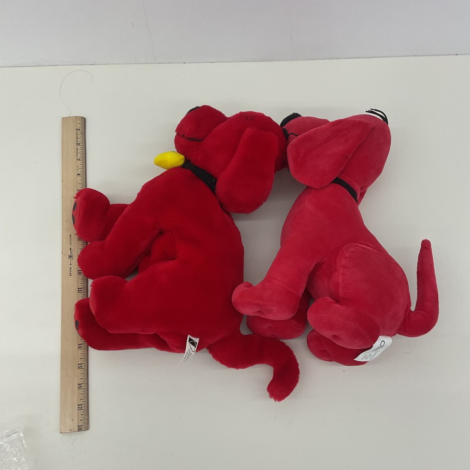 CUTE LOT 2 Kohl's Cares For Kids Clifford the Big Red Dog Plush Stuffed Toys - Warehouse Toys