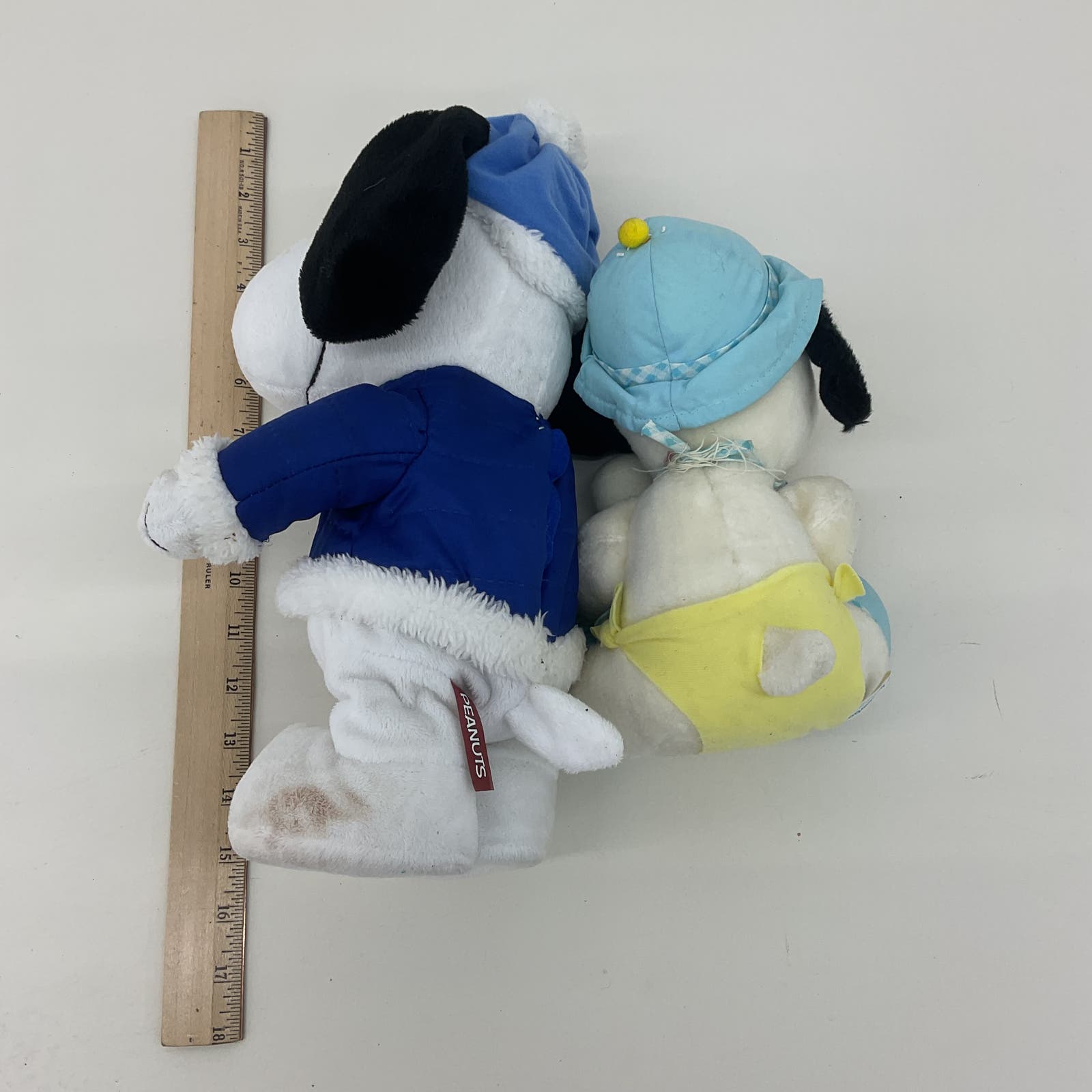 CUTE LOT 2 Peanuts Snoopy Character Plush Dolls Stuffed Animals - Warehouse Toys