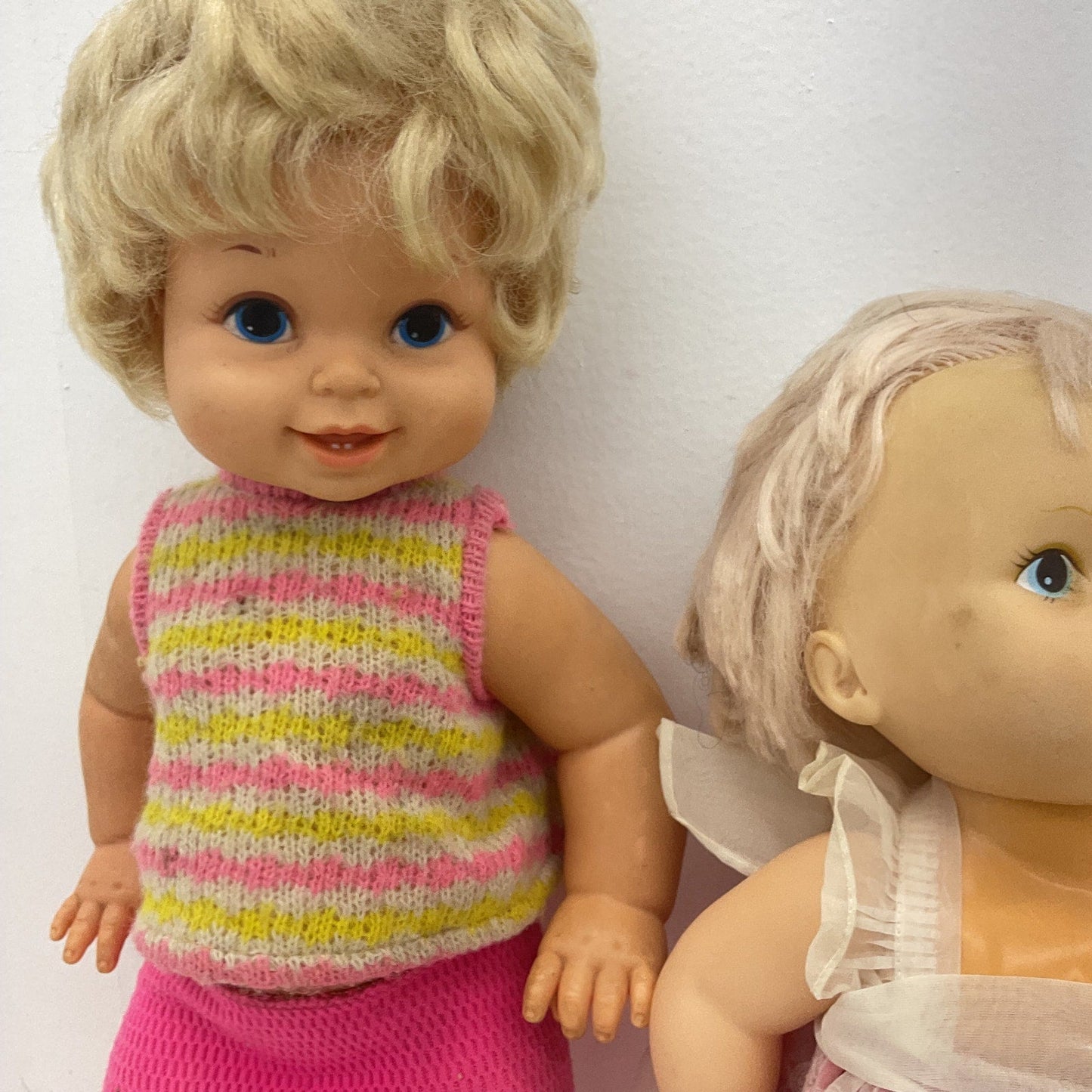 CUTE Preowned LOT of 2 Play Baby Dolls Remco Mattel Blonde Little Girls AS IS - Warehouse Toys