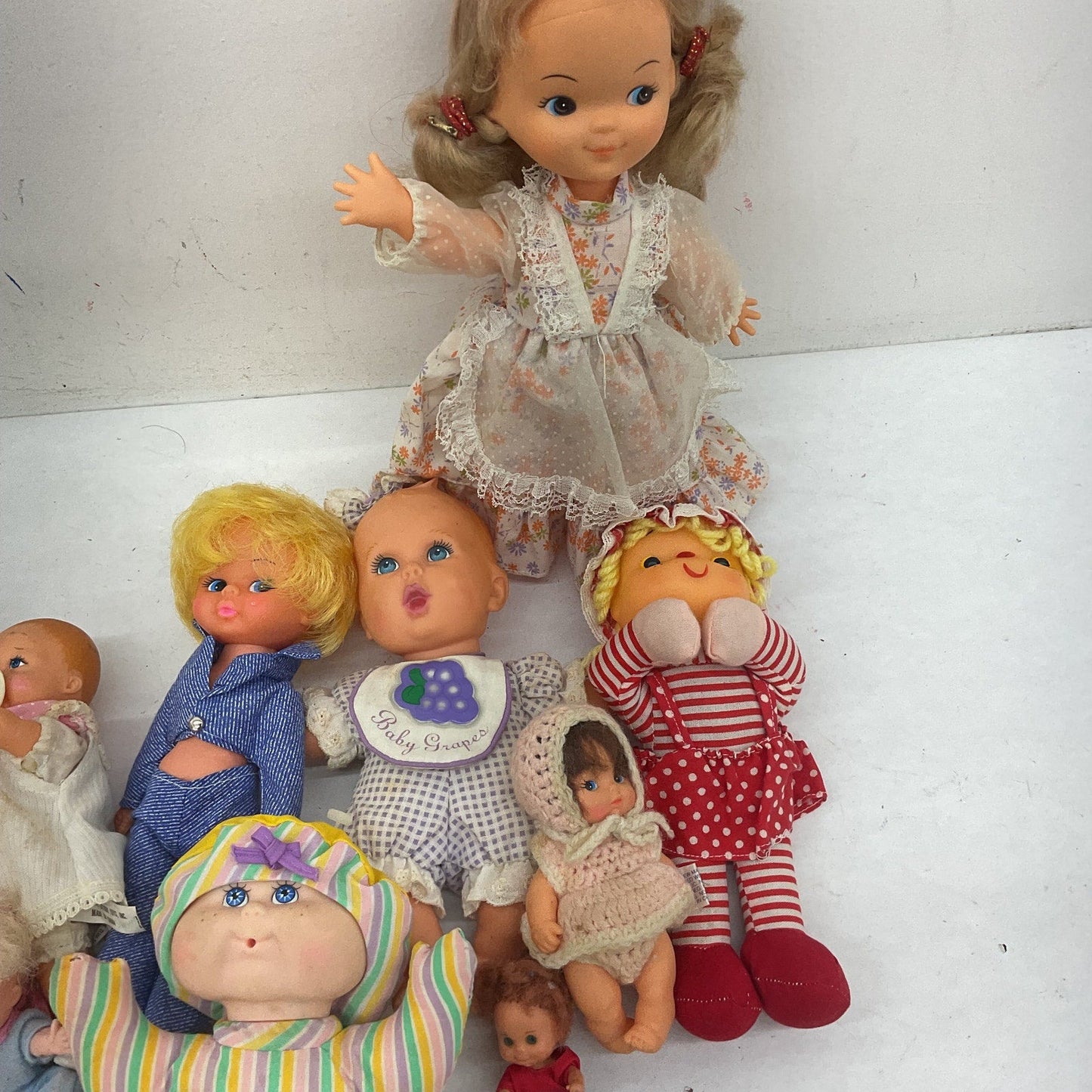 CUTE Preowned LOT Play Baby Dolls Random Mixed Vintage & Modern Toys Girls Boys - Warehouse Toys