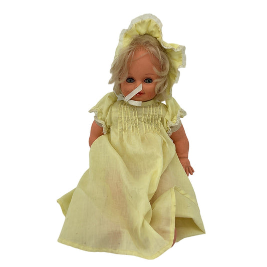 CUTE Preowned Vintage Play Baby Doll Plastic Caucasian Little Girl Blonde - Warehouse Toys