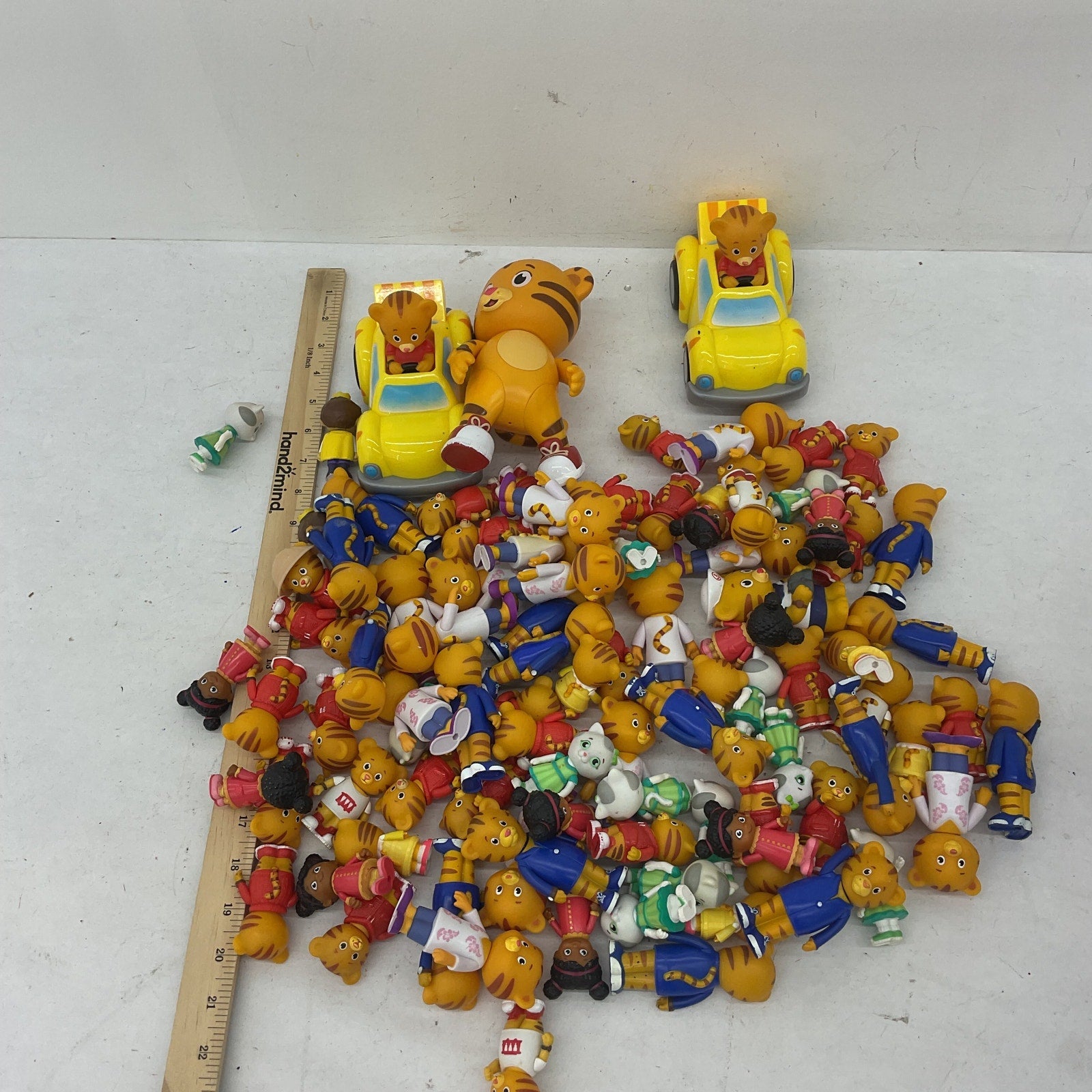 Daniel Tiger Toy Character Figures Toys Cake Toppers Vehicles Preowned LOT 5 lbs - Warehouse Toys