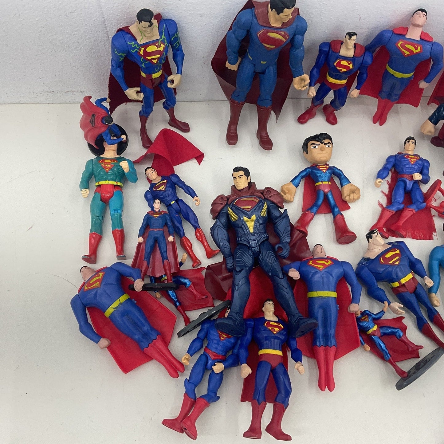 DC Comics Superman Super Hero Action Figures Collection Toys Preowned LOT Mixed - Warehouse Toys