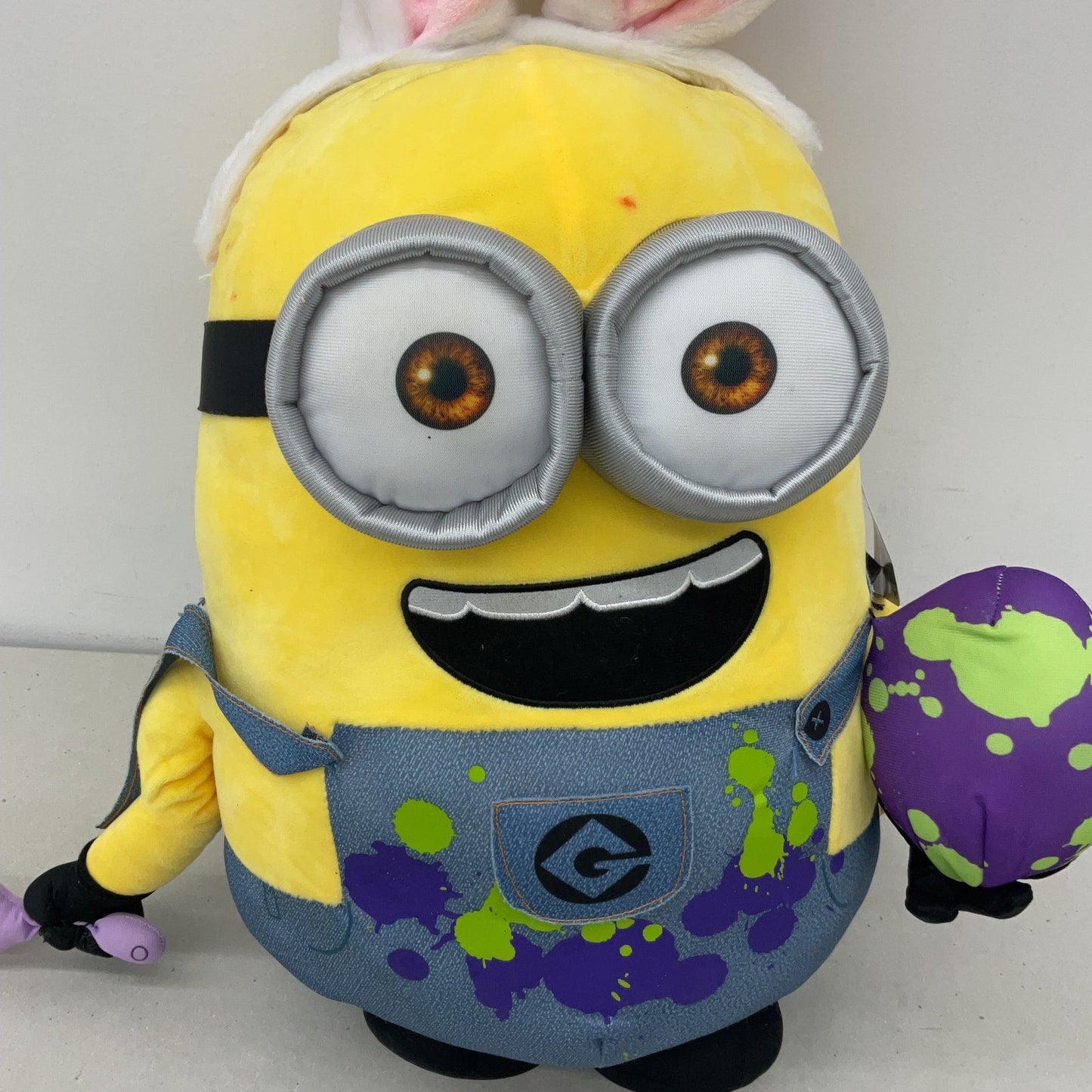 Despicable Me Yellow Easter Bunny Themed Large Sized Minion Stuffed Toy Preowned - Warehouse Toys