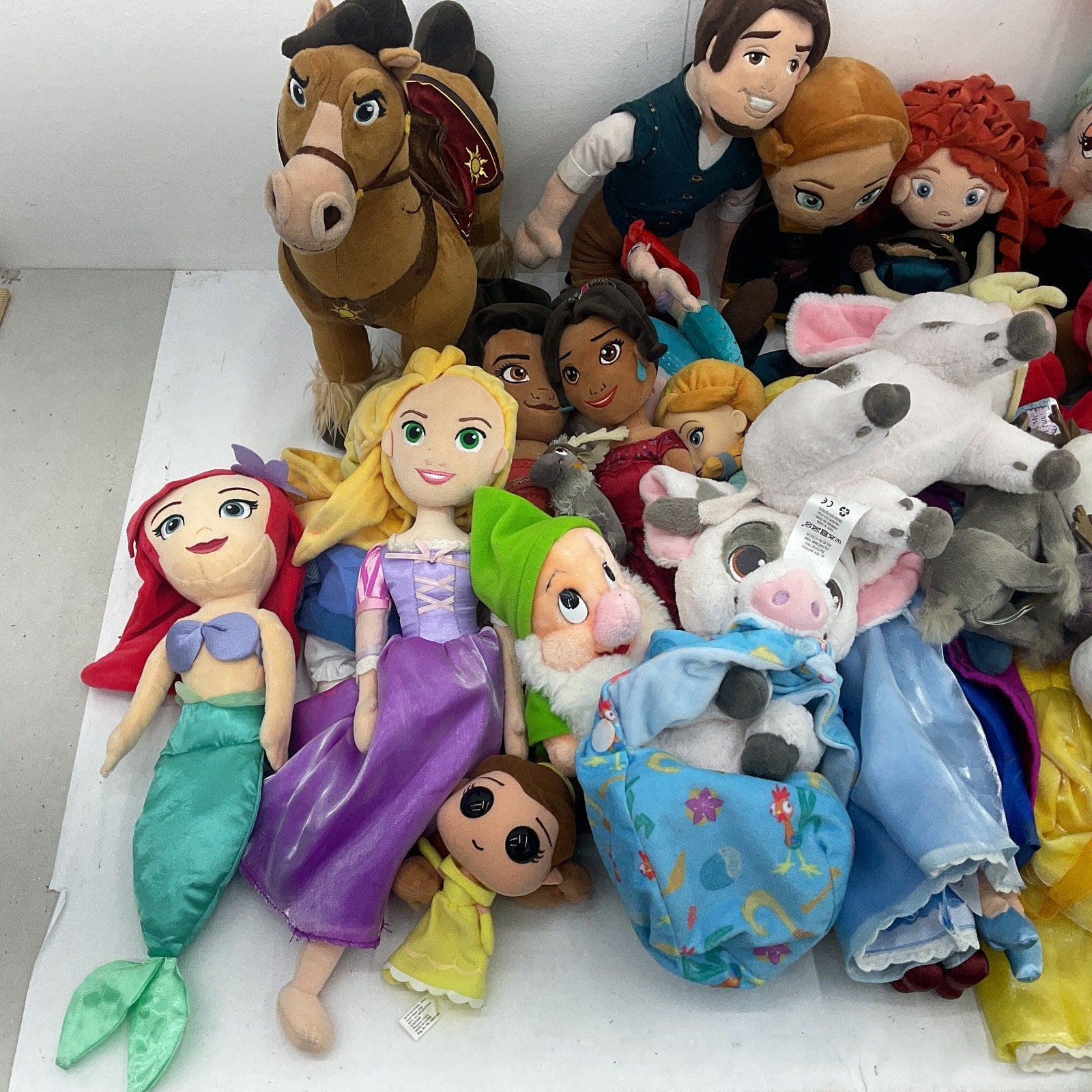 Disney Character Mixed Preowned LOT 19 lbs Plush Dolls Toys Princess Prince - Warehouse Toys