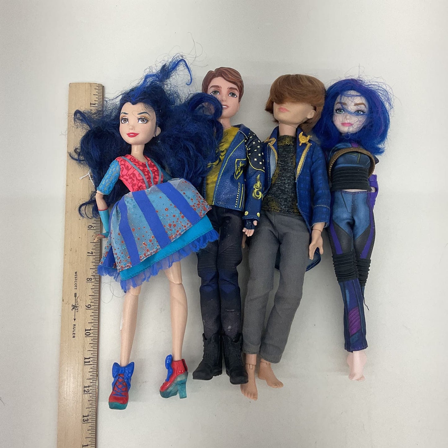 Disney Descendants Character Fashion Play Dolls Loose LOT Used - Warehouse Toys