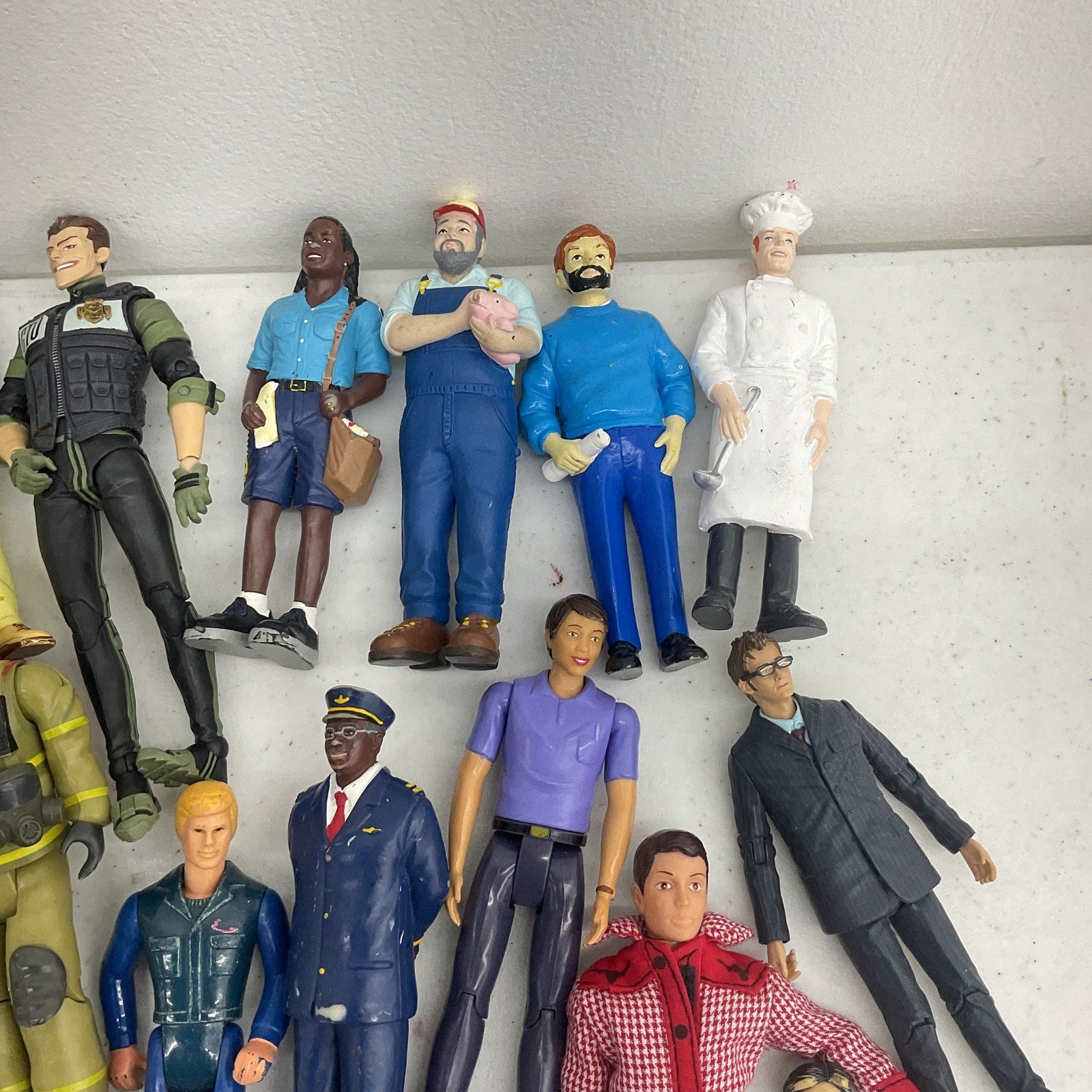 Disney & Others Mini Dollhouse Human Humanoid Career Historic Figures 2+ lbs LOT - Warehouse Toys