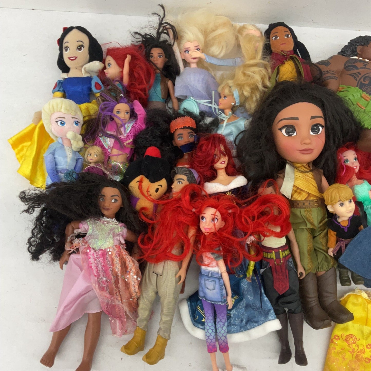 Disney Princesses Princess Preowned Play Fashion Dolls LOT 7 lbs Loose Mixed - Warehouse Toys