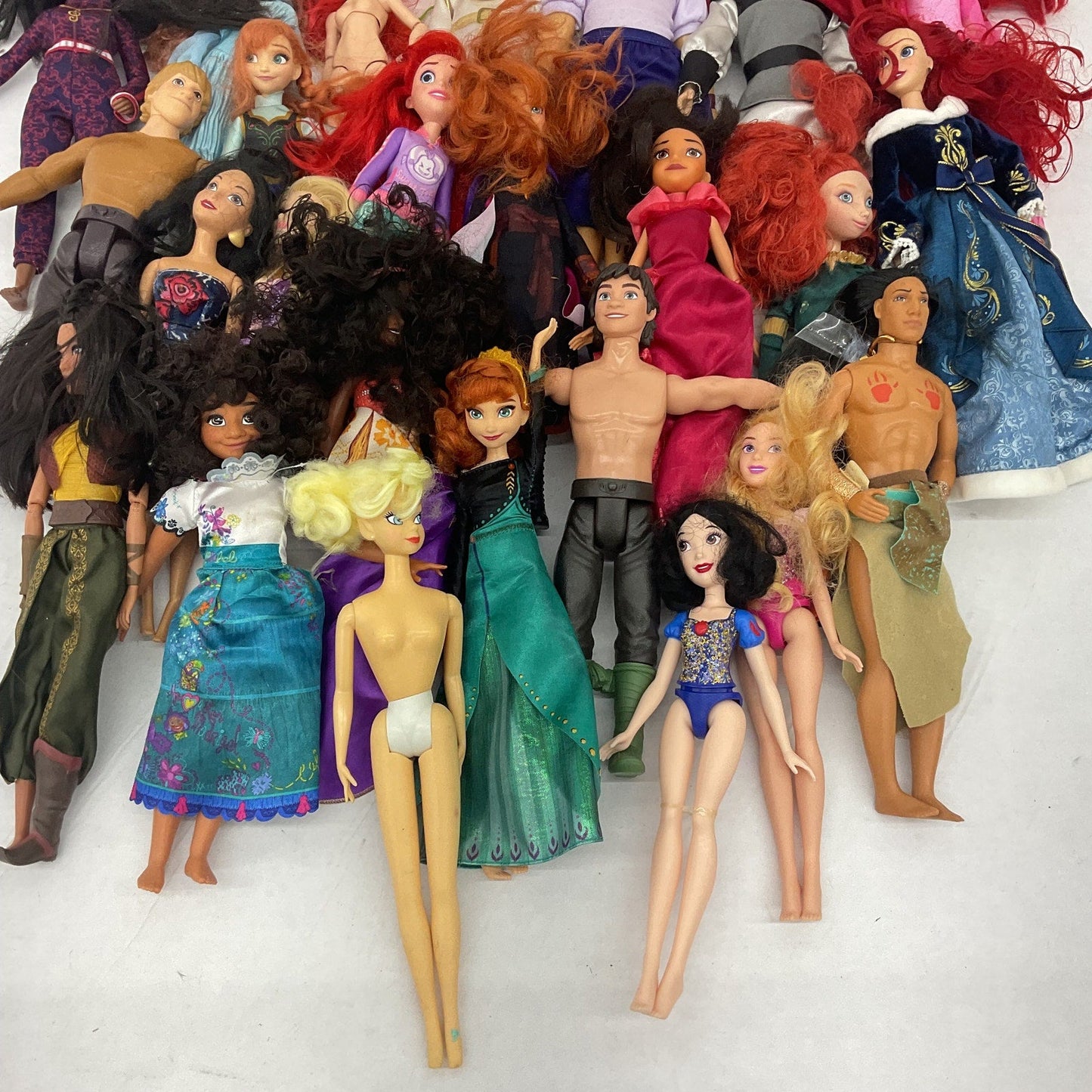 Disney Princesses Princess Preowned Play Fashion Dolls LOT 8 lbs Loose Mixed - Warehouse Toys