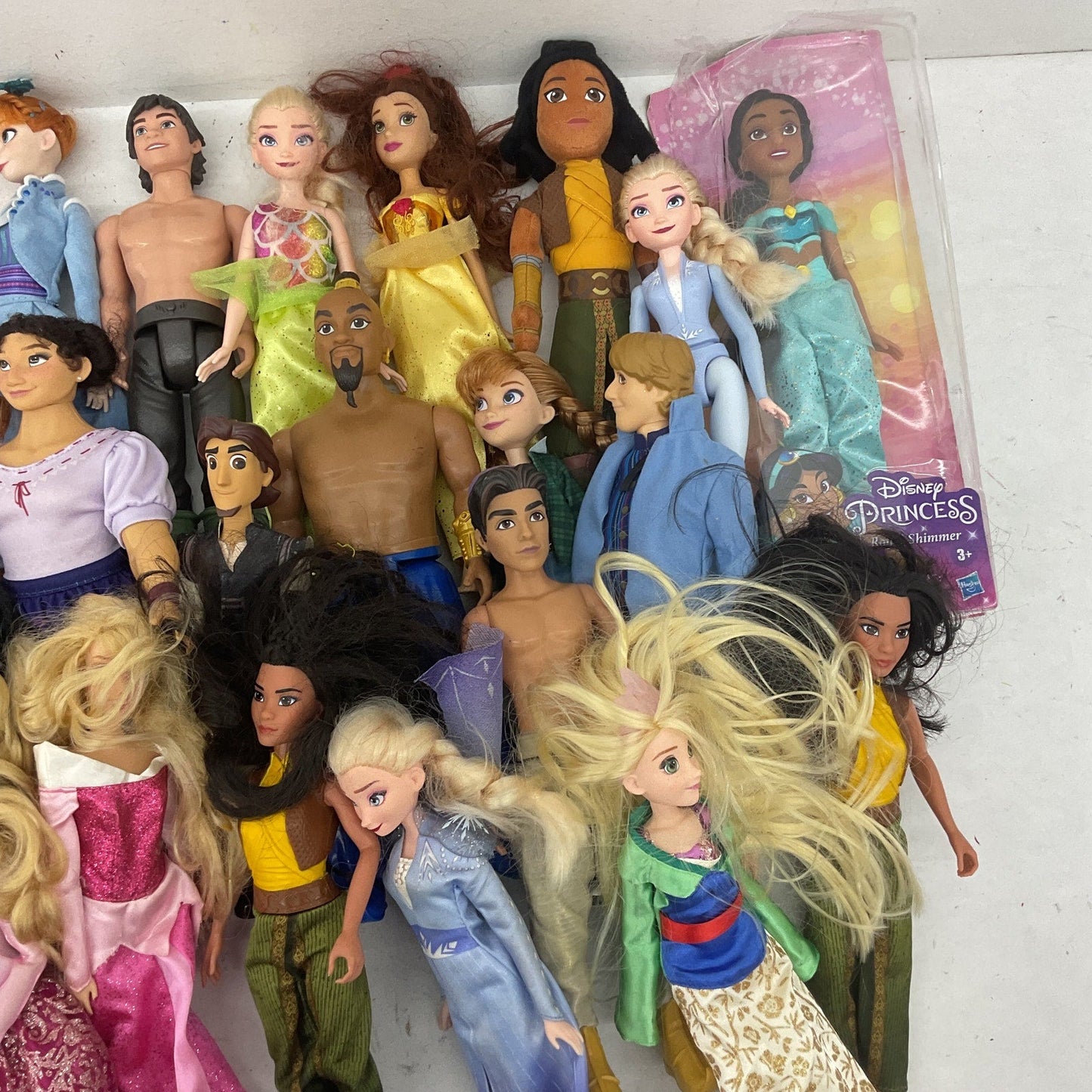 Disney Princesses Princess Preowned Play Fashion Dolls LOT 8 lbs Loose Mixed - Warehouse Toys