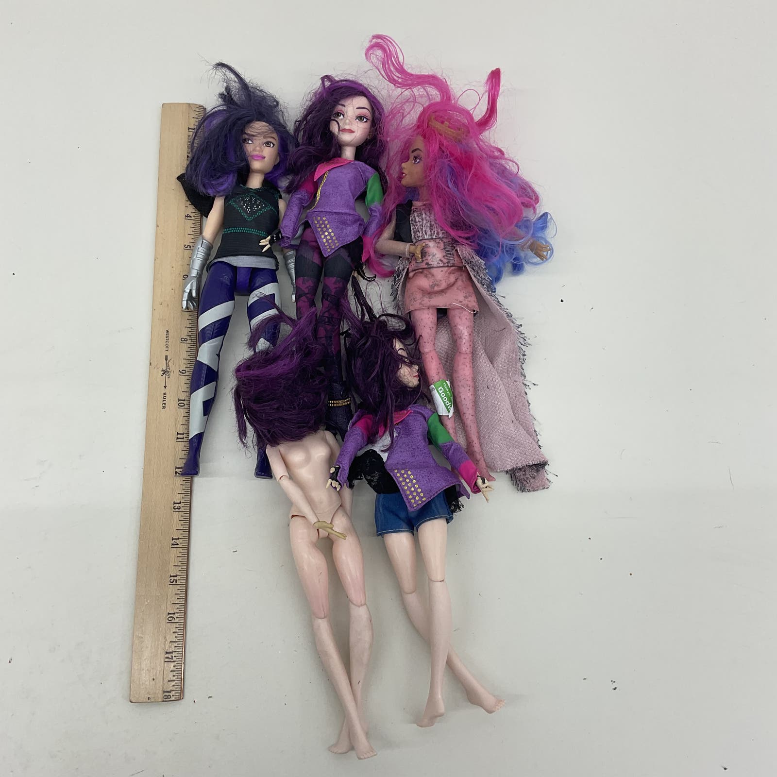 Disney The Eternals Purple Hair Fashion Play Dolls Loose Used - Warehouse Toys