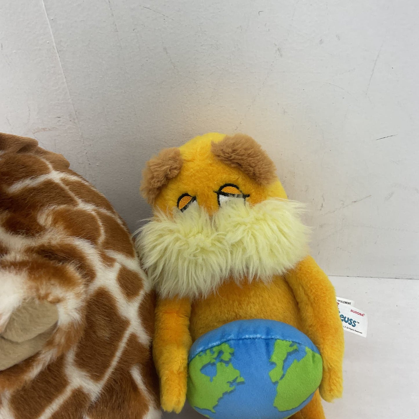 Dr Seuss Walrus and Vintage Giraffe Brown Stuffed Animals Plush Lot - Warehouse Toys