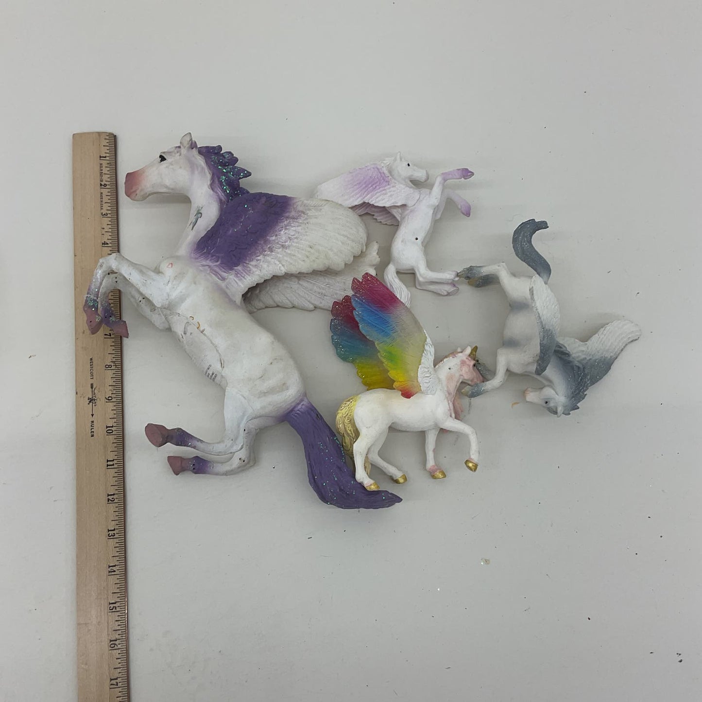 Fantasy Unicorn Pegasus Winged Horses D&D Toy Figures Figurines Used Toys - Warehouse Toys