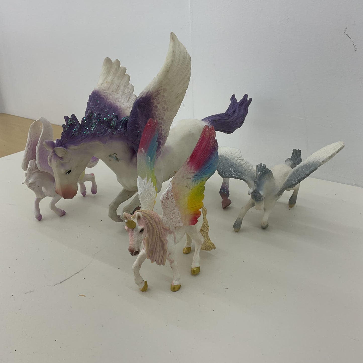 Fantasy Unicorn Pegasus Winged Horses D&D Toy Figures Figurines Used Toys - Warehouse Toys