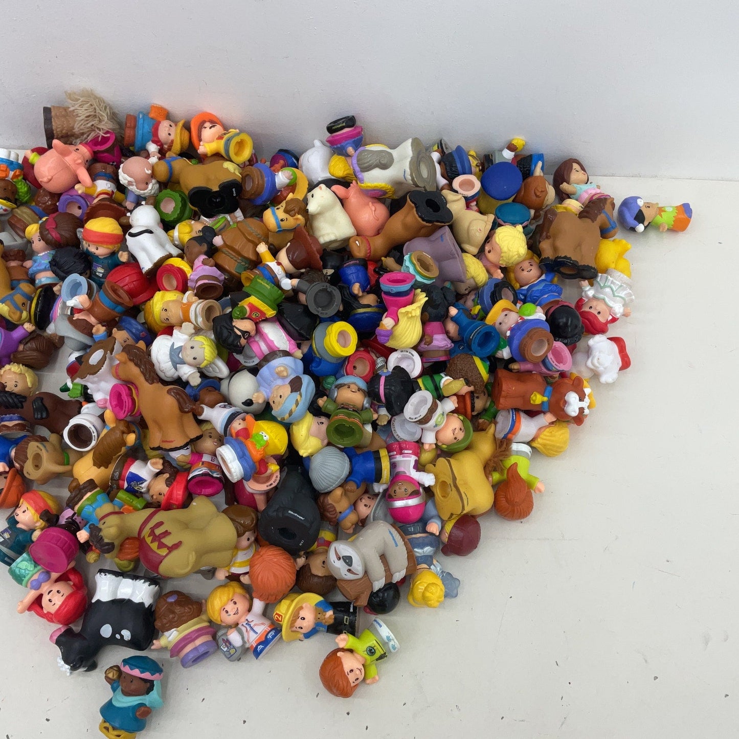 Fisher Price 15 lbs Little People Animals Humans Character Figures Preowned LOT - Warehouse Toys