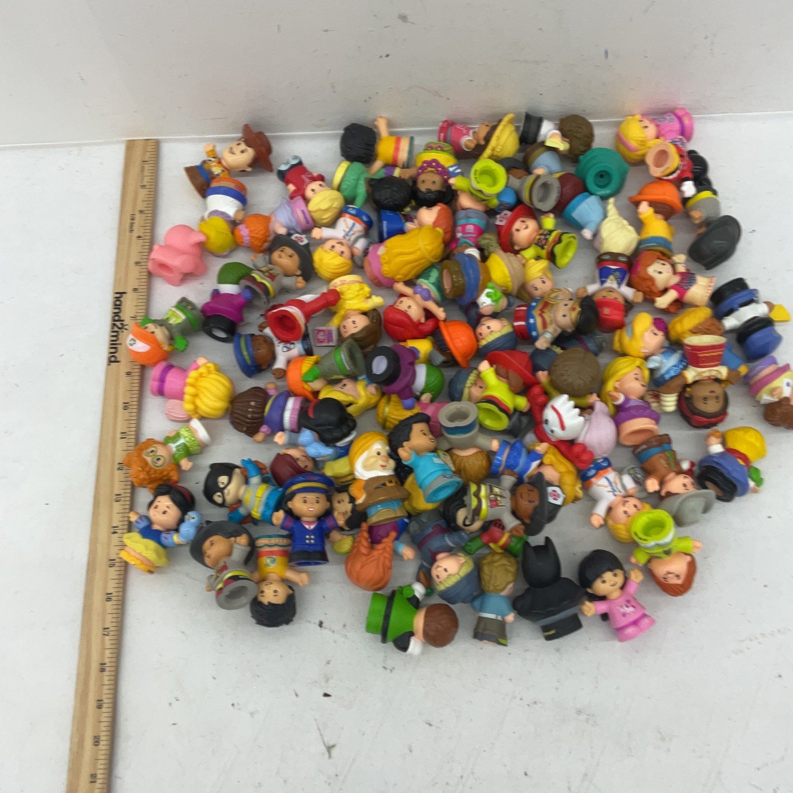 Fisher Price 7 lbs Little People Animals Humans Character Figures Preowned LOT - Warehouse Toys