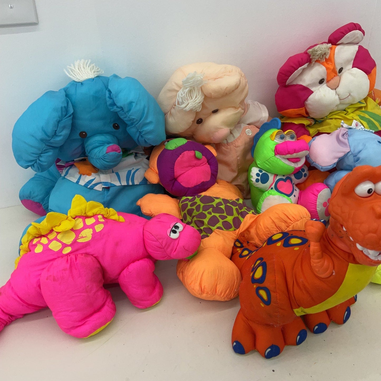 Fisher Price Puffalumps & Others Vintage Stuffed Animals LOT Wild Dino Roars - Warehouse Toys