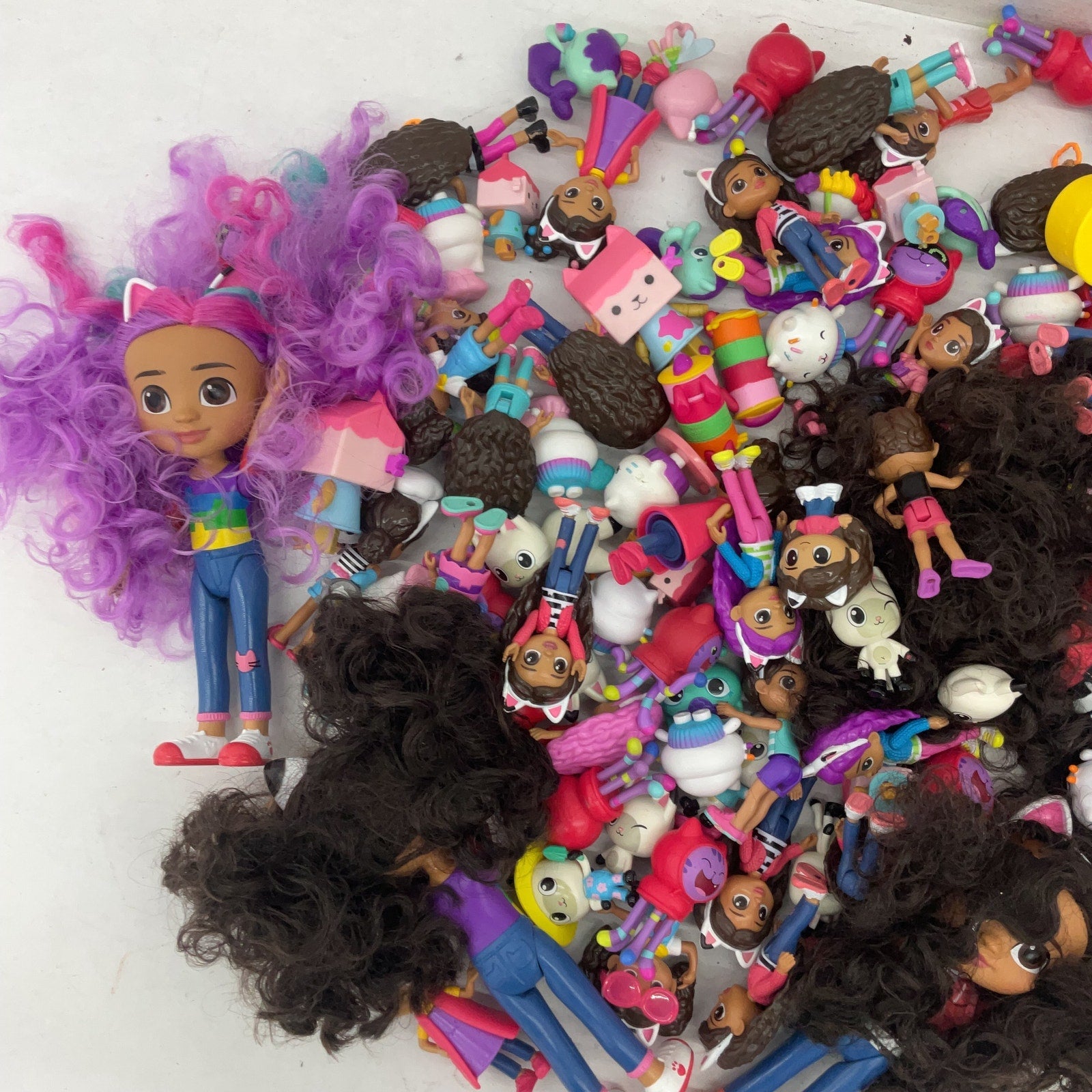 Gabby's Dollhouse & Others Character Play Dolls Toys Preowned Mixed LOT 7 lbs - Warehouse Toys