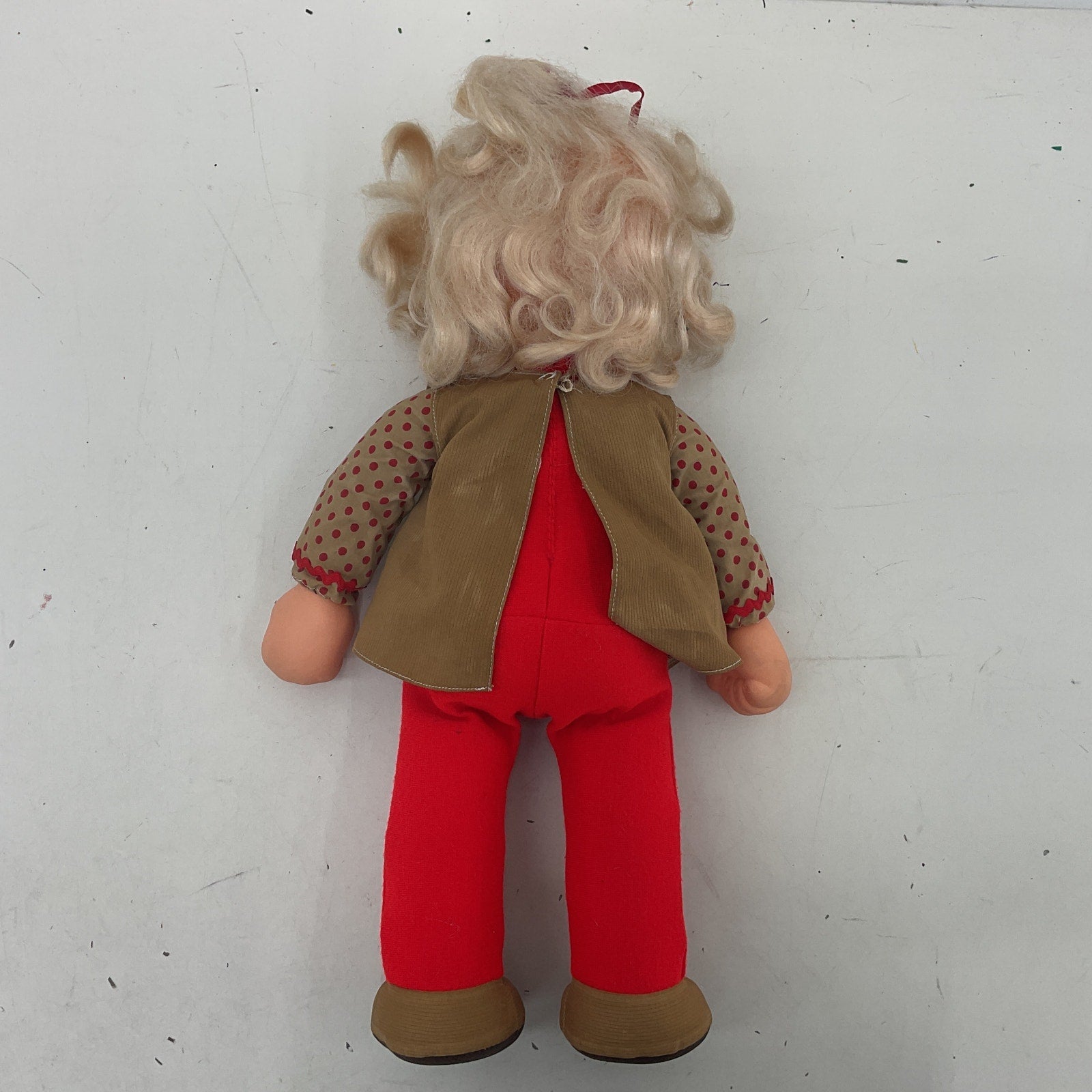 Hasbro Vintage 1975 Preowned Walking Baby Loves You Play Toy Doll Blonde Hair - Warehouse Toys