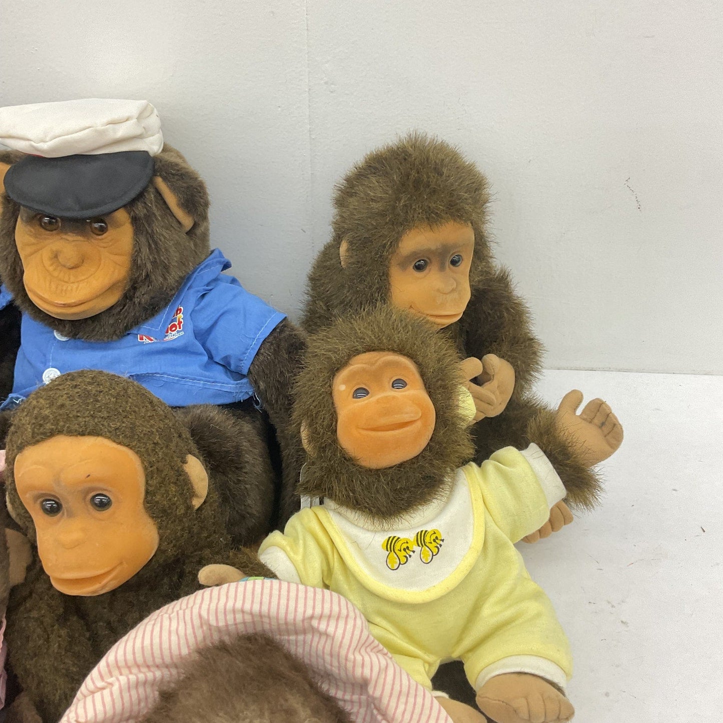 Hosung Little Monkey Lost & Others Flocked Face Monkey Chimp Plush Dolls LOT 5lb - Warehouse Toys