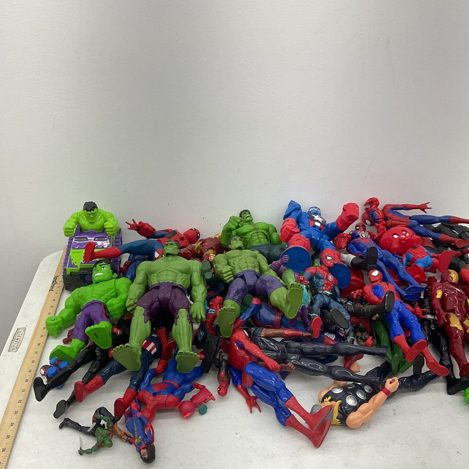 HUGE 23 lbs LOT Super Hero Avengers Marvel Spiderman Action Figures Toys - Warehouse Toys