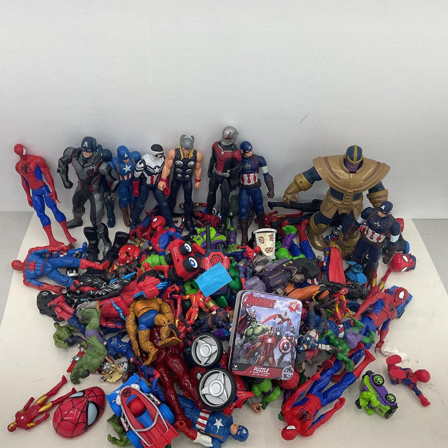 HUGE 31 lbs Super Hero Loose Mixed Action Figures Collection Marvel Avengers - Warehouse Toys