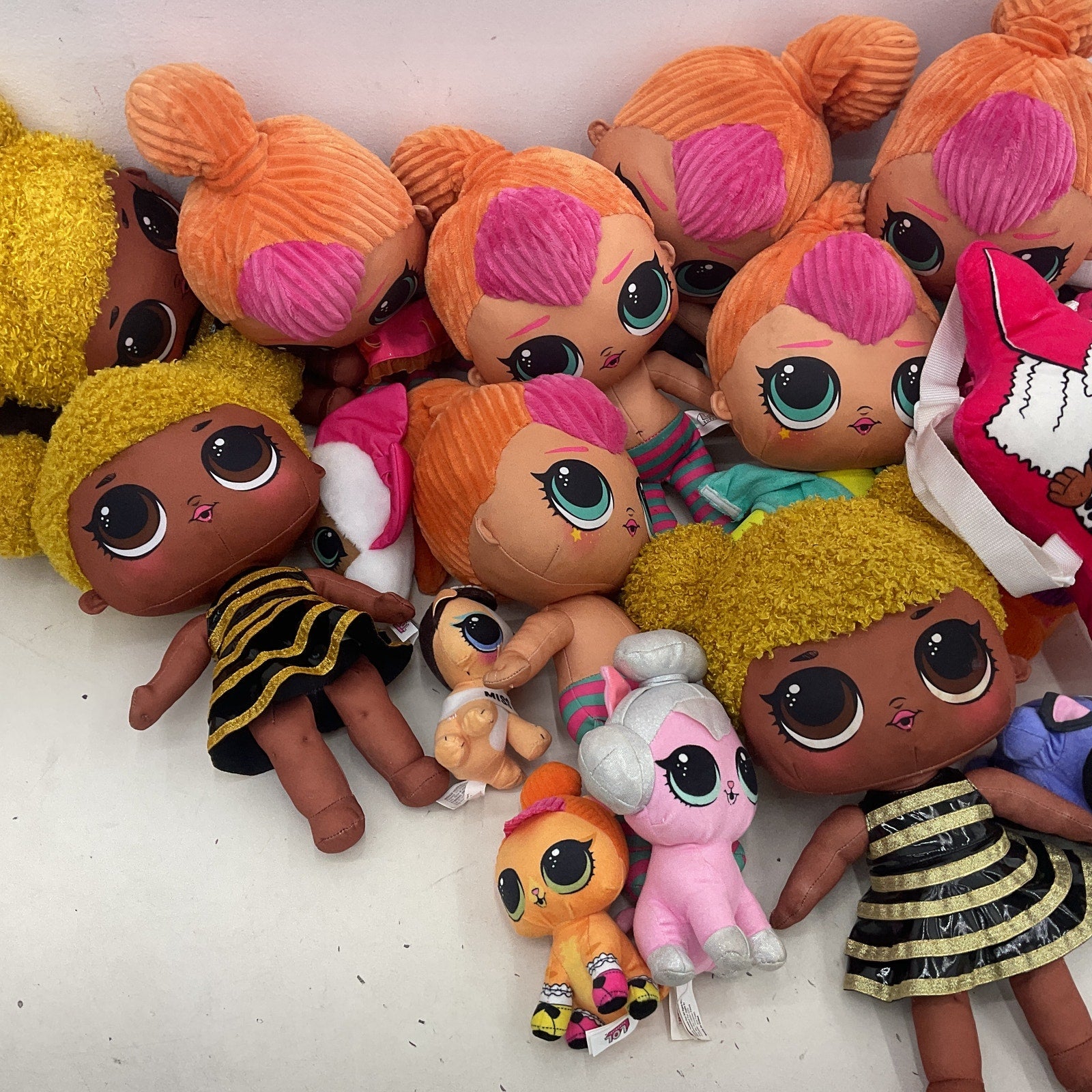 Huge LOT 10 lbs MGA LOL OMG Surprise Big Lil Sistas Play Fashion Dolls Preowned - Warehouse Toys