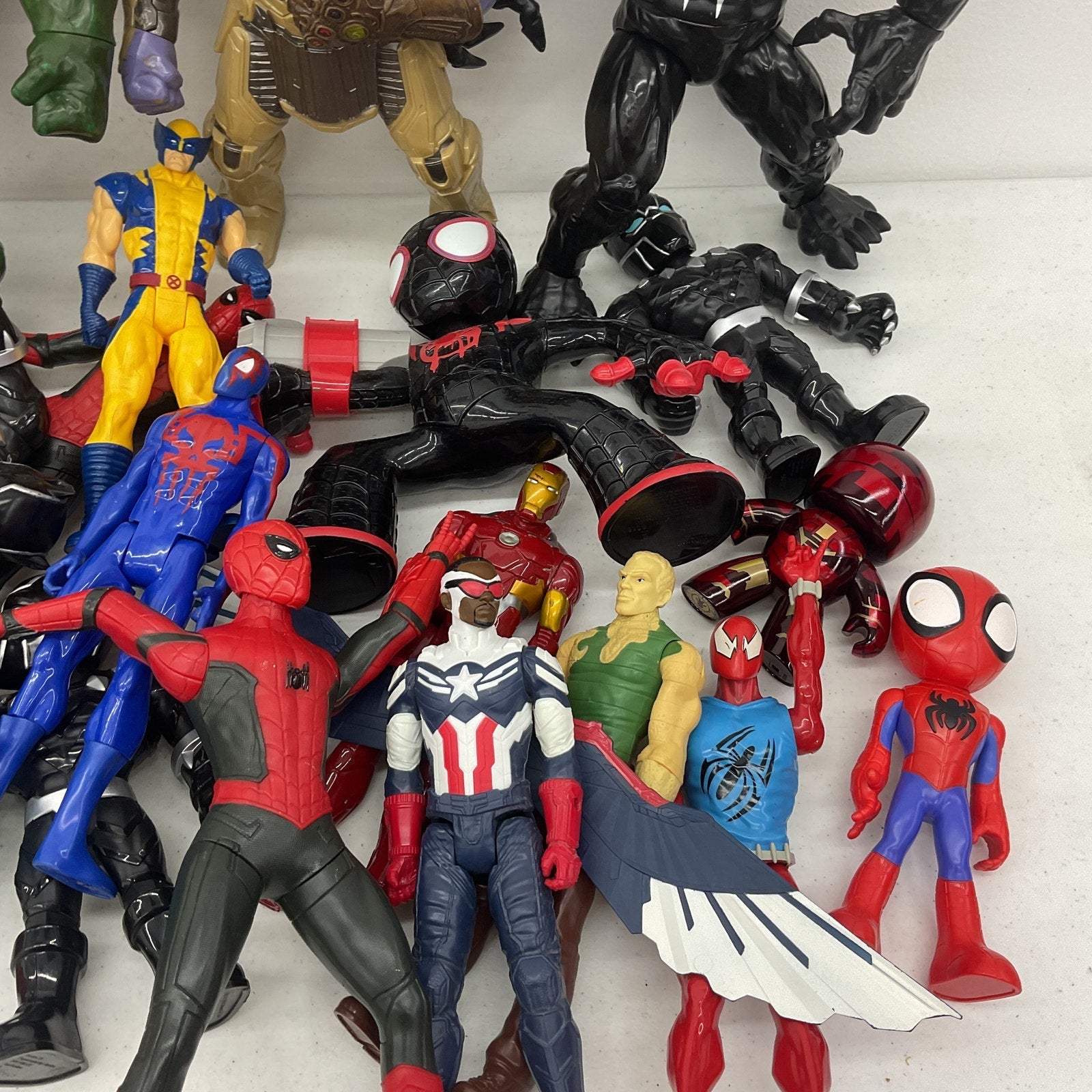 HUGE LOT Loose 25 lbs Super Hero Avengers Marvel Spiderman Action Figures Toys - Warehouse Toys