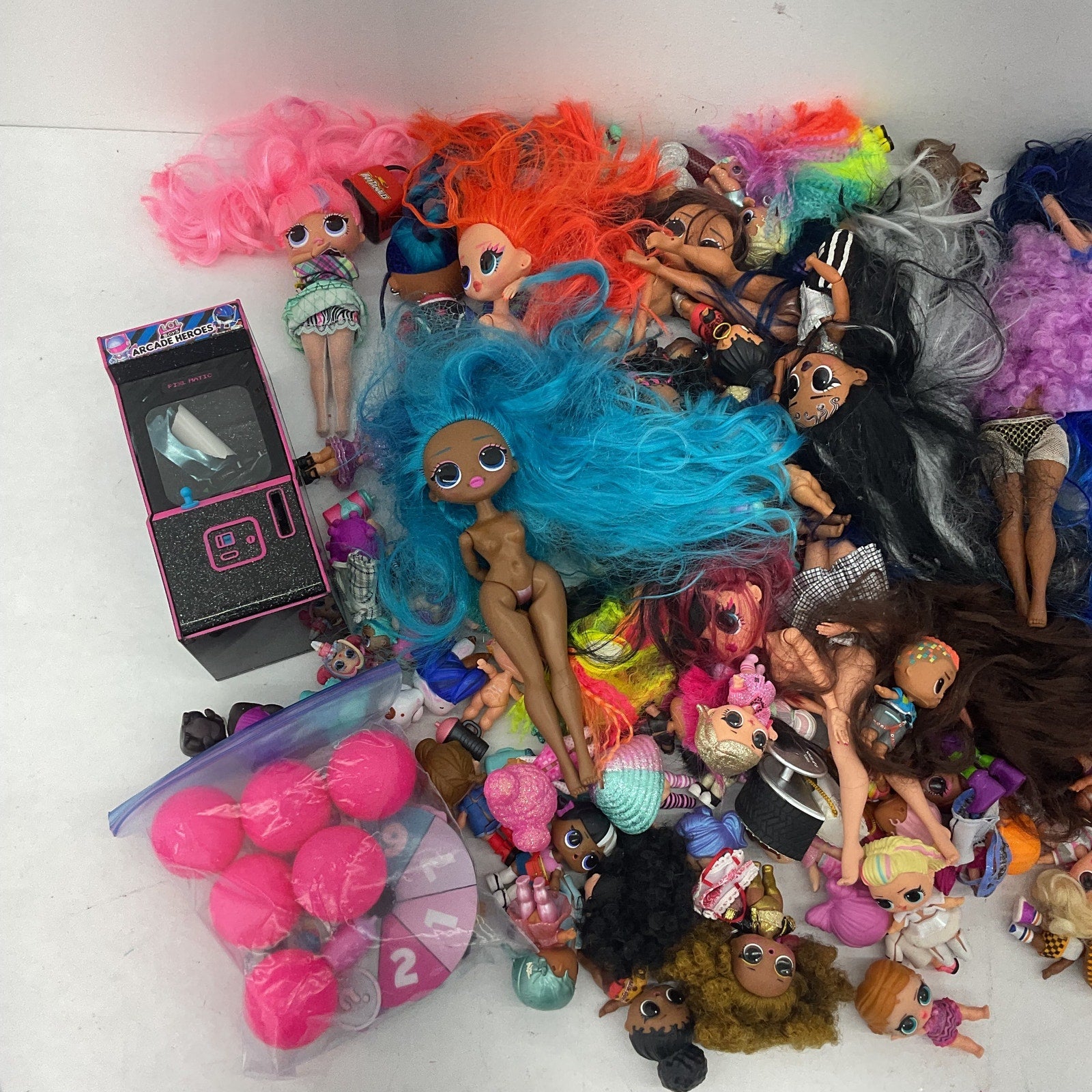 Huge LOT MGA 10 lbs LOL OMG Surprise Big Lil Sistas Play Fashion Dolls Preowned - Warehouse Toys