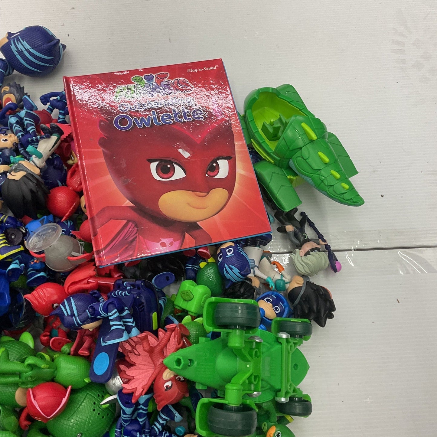 HUGE Mixed LOT 12 lbs PJ Masks Action Figures Toys Accessories Preowned Catboy - Warehouse Toys