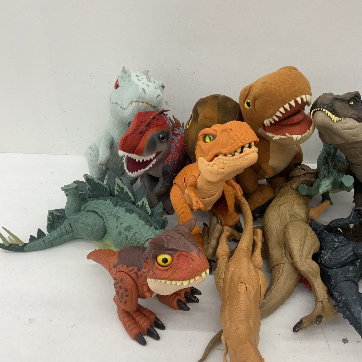 Jurassic Park World T - Rex Dinosaur Action Figures Collection 12 lbs Preowned LOT - Warehouse Toys