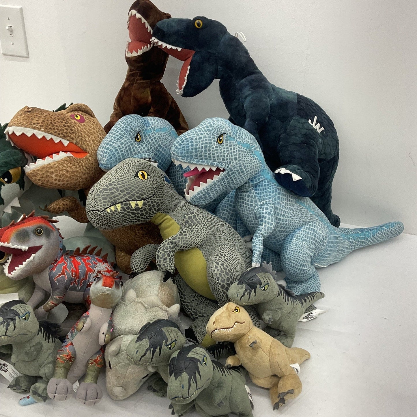 Jurassic World Park Dinosaur T - Rex Raptor Plush Toys LOT 14 lbs Preowned Dino - Warehouse Toys