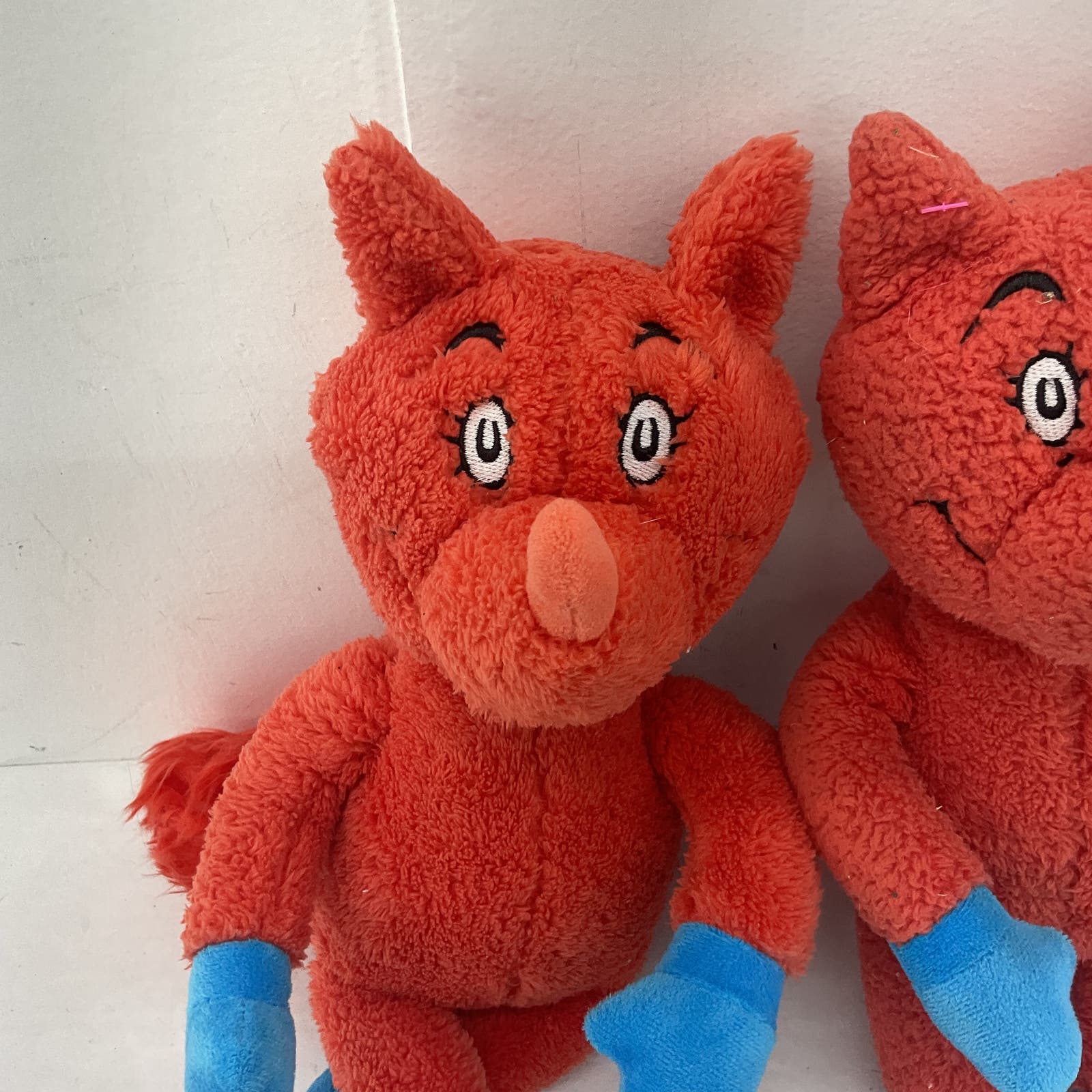 Kohls Cares Red Stuffed Animals Dr Seuss Plush Toy Lot Fox in Socks - Warehouse Toys