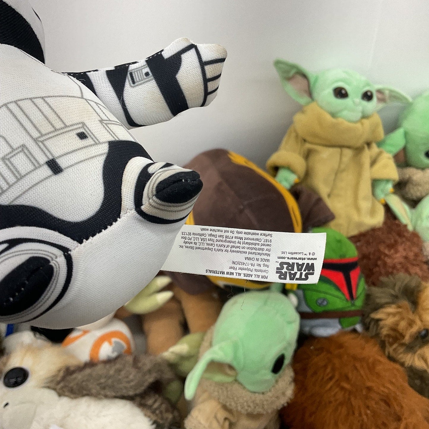 Large LOT 11 lbs Star Wars Character Plush Dolls Porg Yoda Grogu Chewbacca - Warehouse Toys