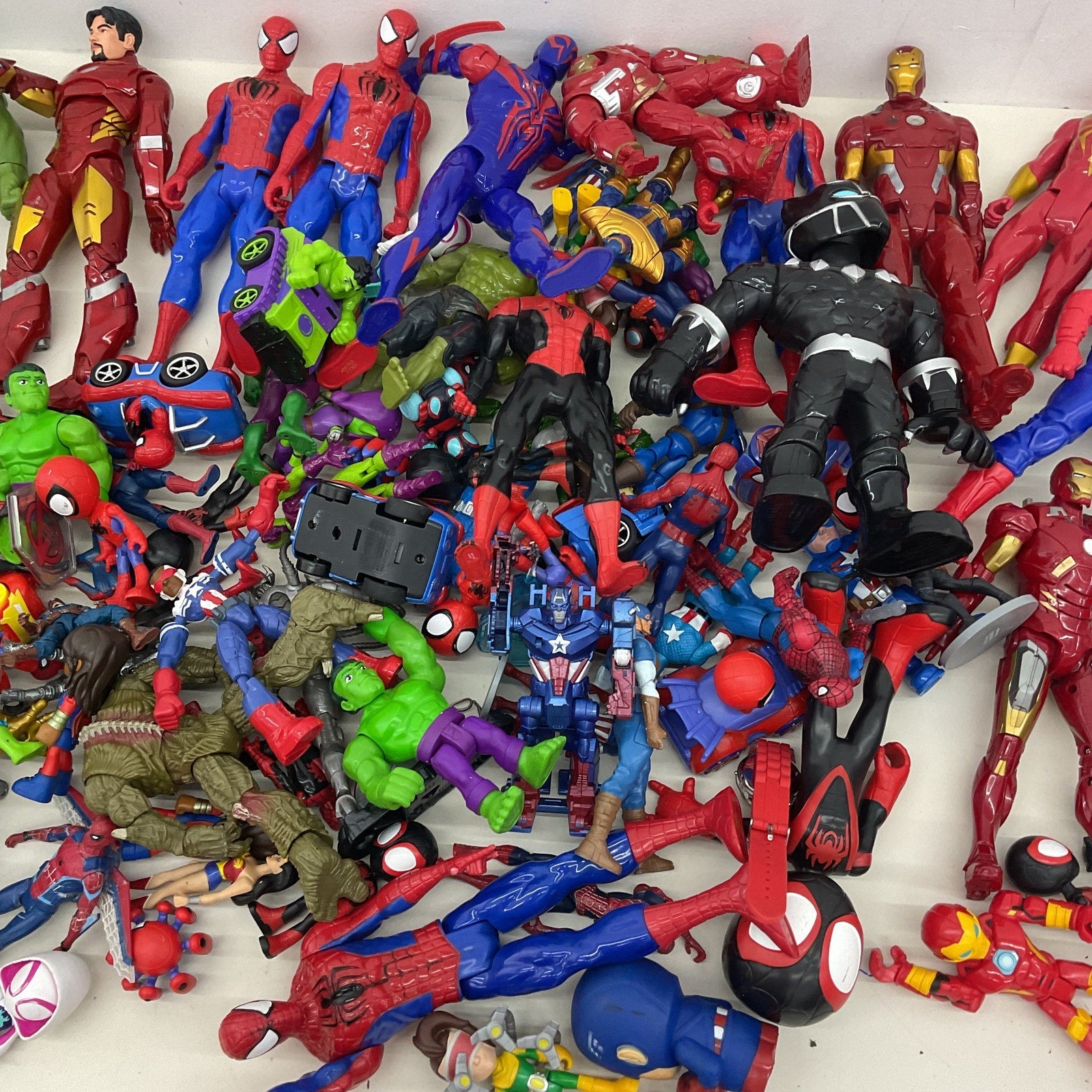 Large LOT 18 lbs Marvel Mixed Loose Action Figures Avengers Spiderman Iron Man - Warehouse Toys