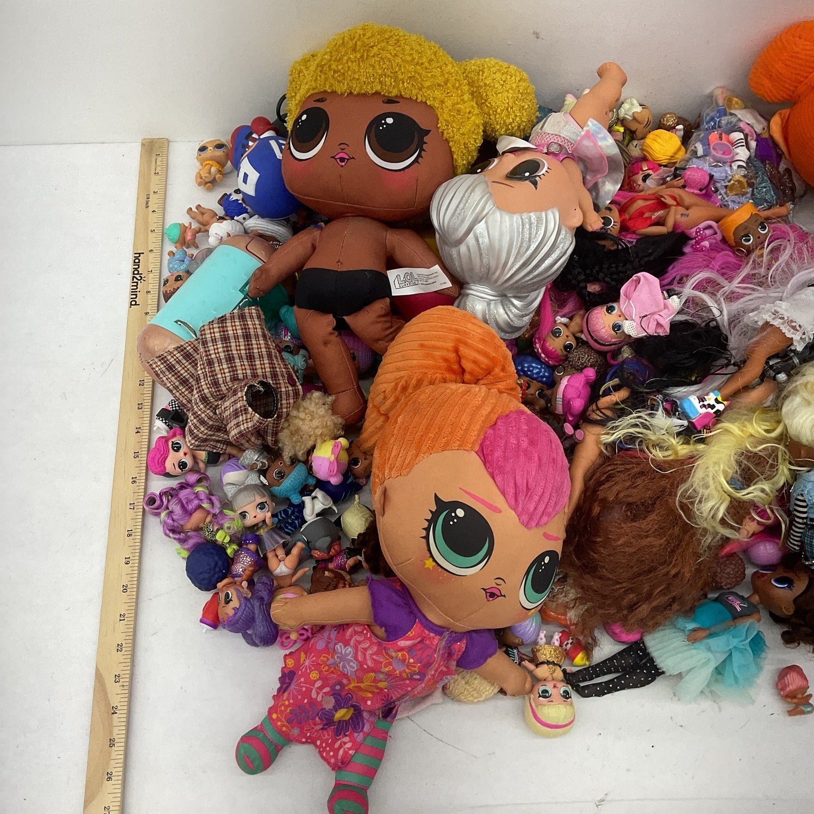 Large LOT 25 lbs LOT MGA LOL OMG Surprise Big Lil Sistas Fashion Dolls Preowned - Warehouse Toys