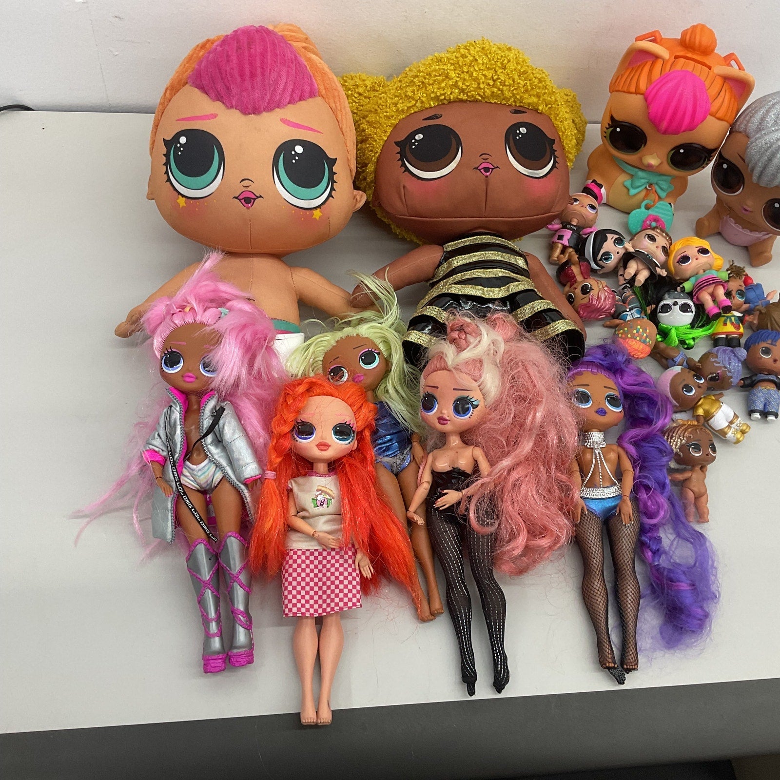 LOL omg doll factory lot