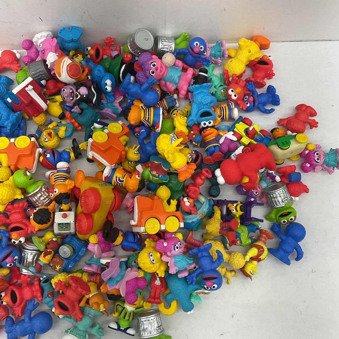 Large Mixed Loose LOT 10 lbs Sesame Street Toy Figures Cake Toppers Elmo Grouch - Warehouse Toys