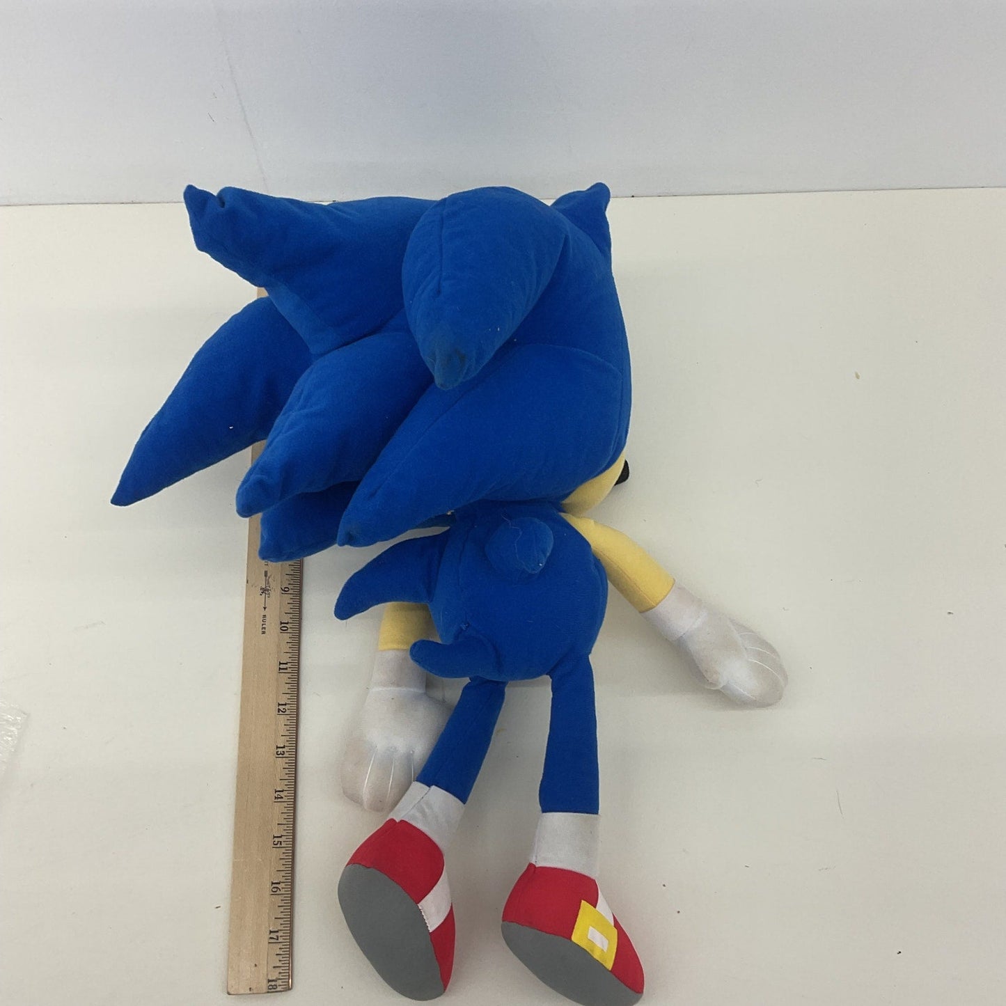 Large Sega Sonic the Hedgehog Character Plush Doll - Warehouse Toys