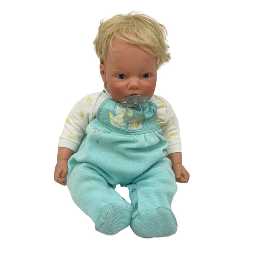 Lee Middleton by Reva Blonde Hair Preowned Baby Doll Toy Figure CUTE Adorable!! - Warehouse Toys