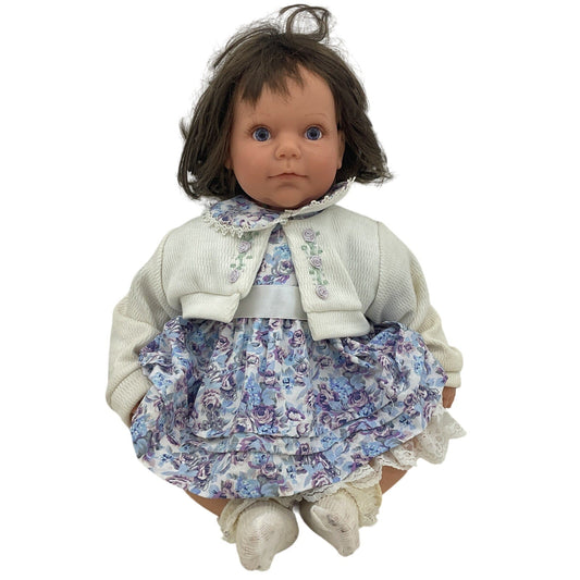 Lee Middleton Preowned Baby Doll Brunette Caucasian Little Girl Toy Figure - Warehouse Toys