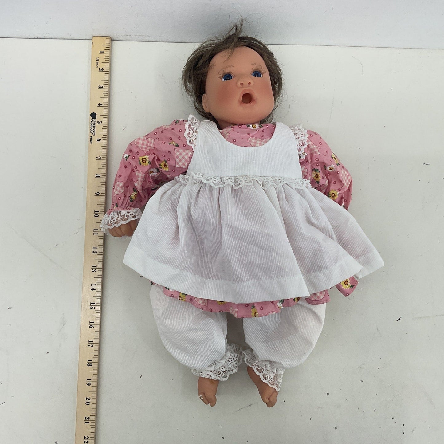 Lee Middleton Preowned Toy Baby Play Doll Brunette White Little Girl Pink Dress - Warehouse Toys