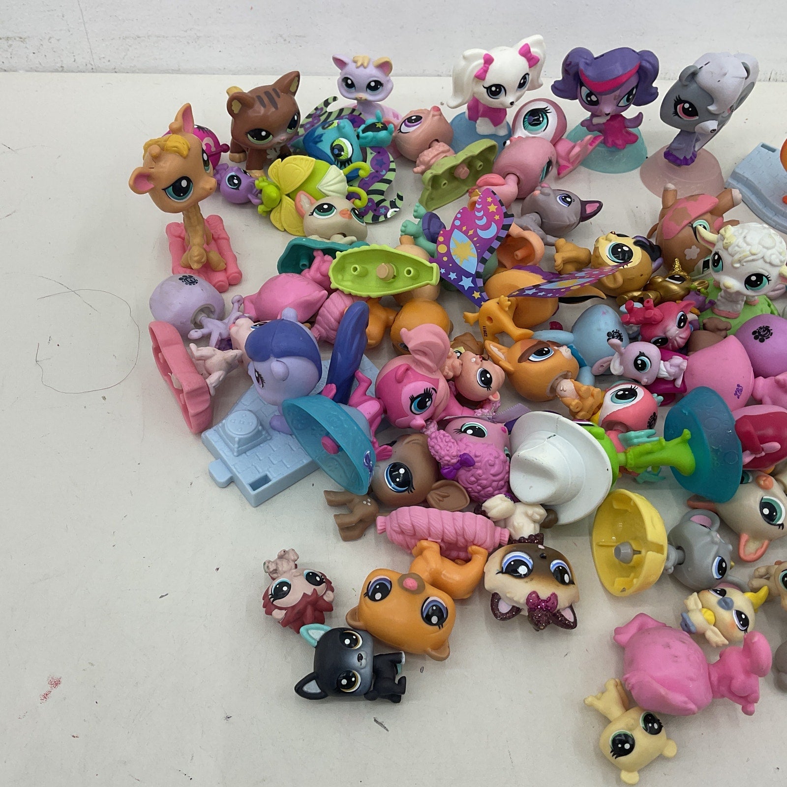 Littlest Pet Shop Mini Toy Figures Animals Random Loose Preowned LOT 2.5 lbs - Warehouse Toys