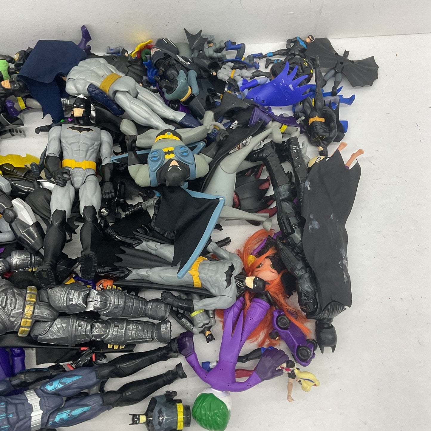 Loose Action Figures Toys LOT 12 lbs Preowned DC Comics Batman Villains Heroes - Warehouse Toys