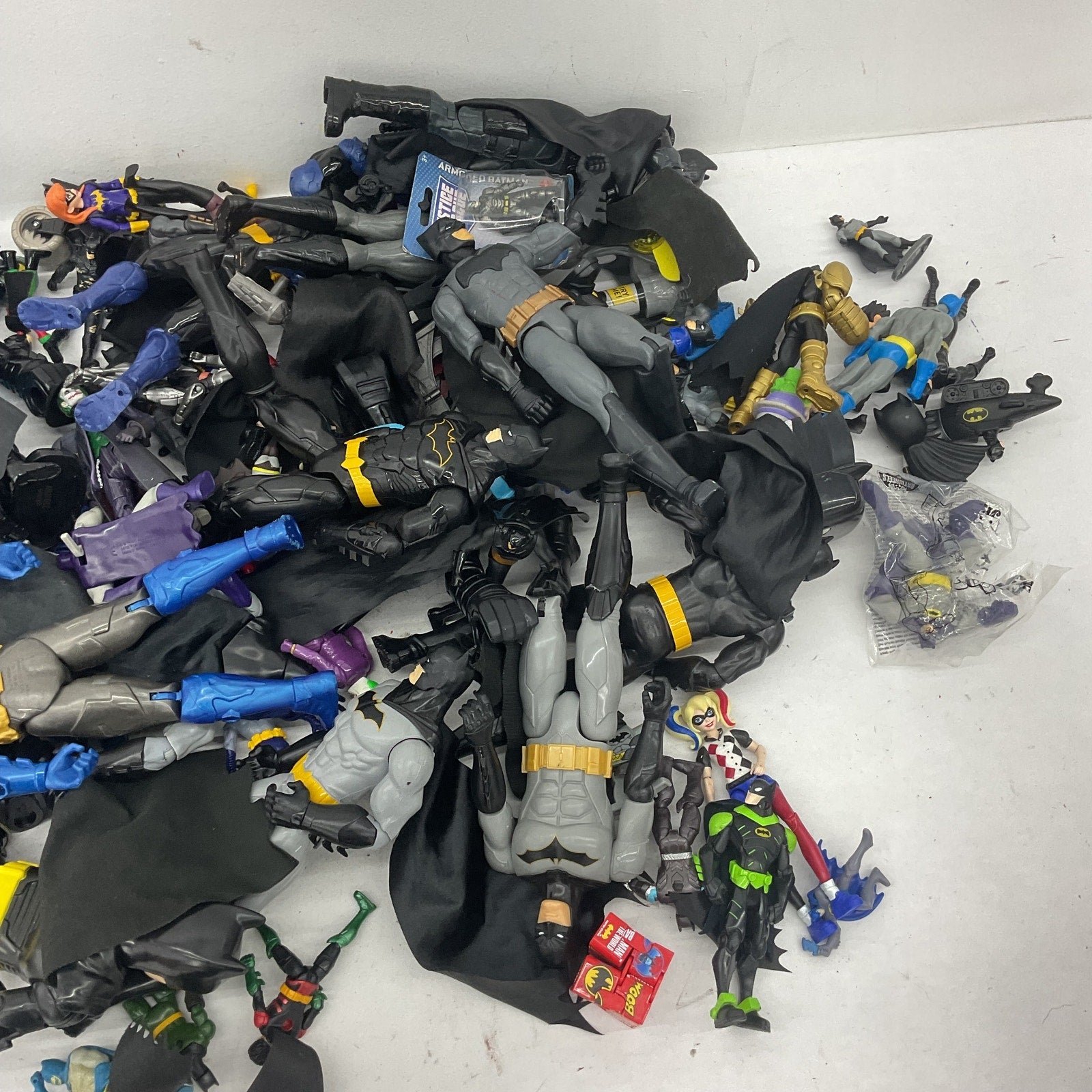 Loose Action Figures Toys LOT 13 lbs Preowned DC Comics Batman Villains Heroes - Warehouse Toys