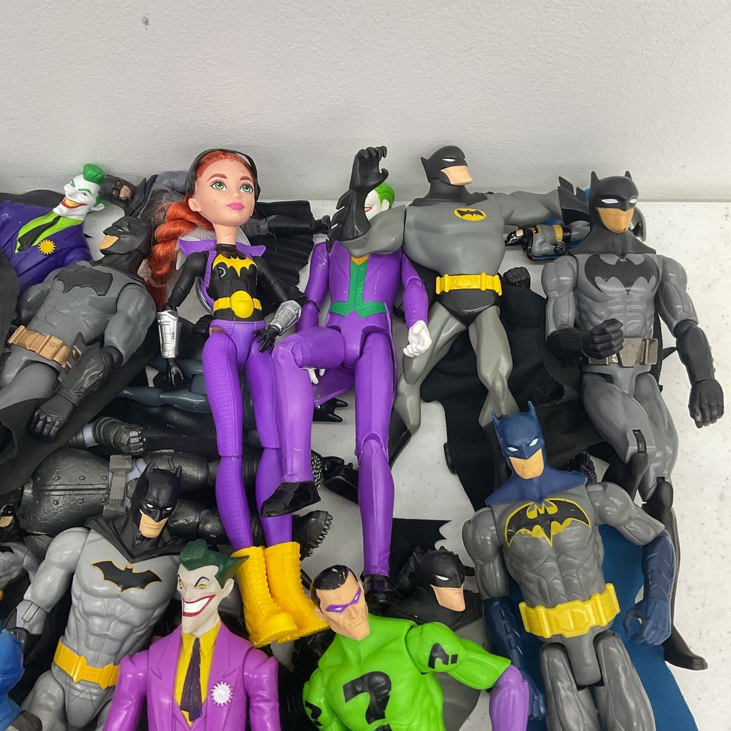 Loose Action Figures Toys LOT 20 lbs Preowned DC Comics Batman Villains Heroes - Warehouse Toys