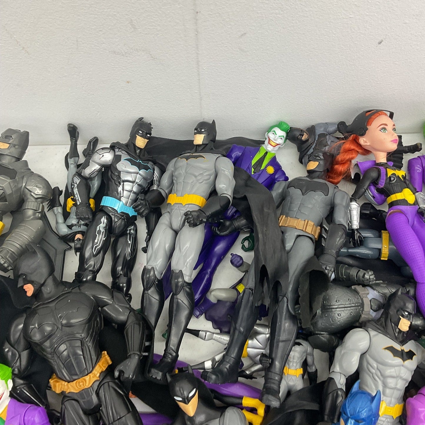 Loose Action Figures Toys LOT 20 lbs Preowned DC Comics Batman Villains Heroes - Warehouse Toys