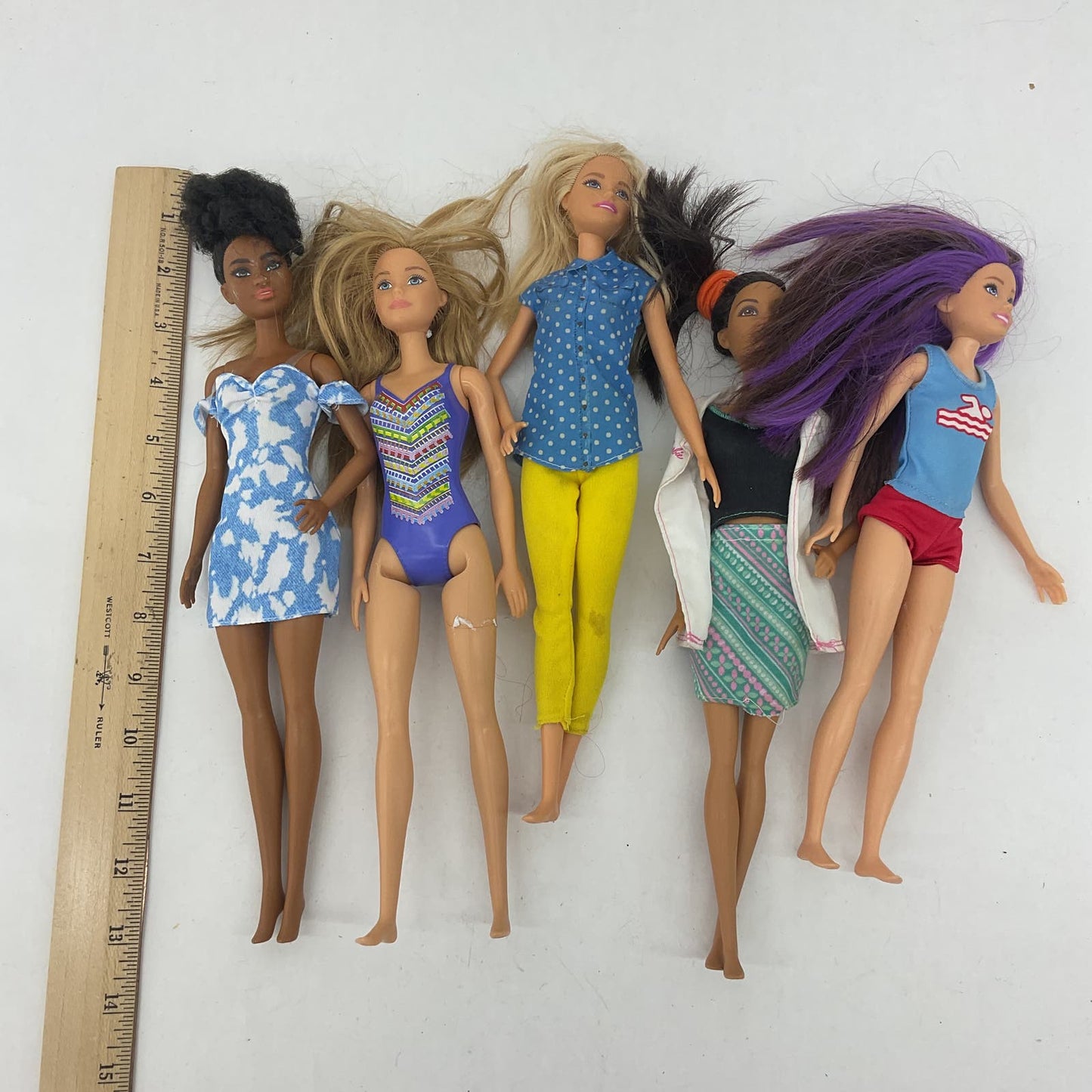 Loose LOT Mixed Mattel Barbie & Others Fashion Toy Dolls Brunette Blonde - Warehouse Toys